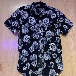 BLACK and GREY ROSE BUTTON UP